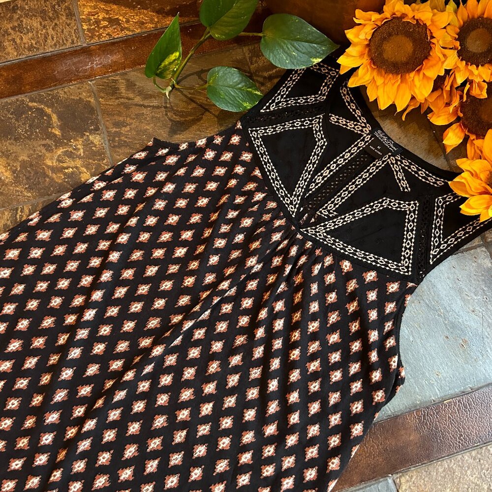 Lucky Brand Embroidered BoHo top (NEW) - Picture 3 of 15